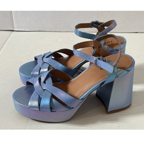 NWT Women's Torrid Blue/Purple Iridescent Strappy Chunky Heel Sandals Sz 8.5 - Picture 3 of 8